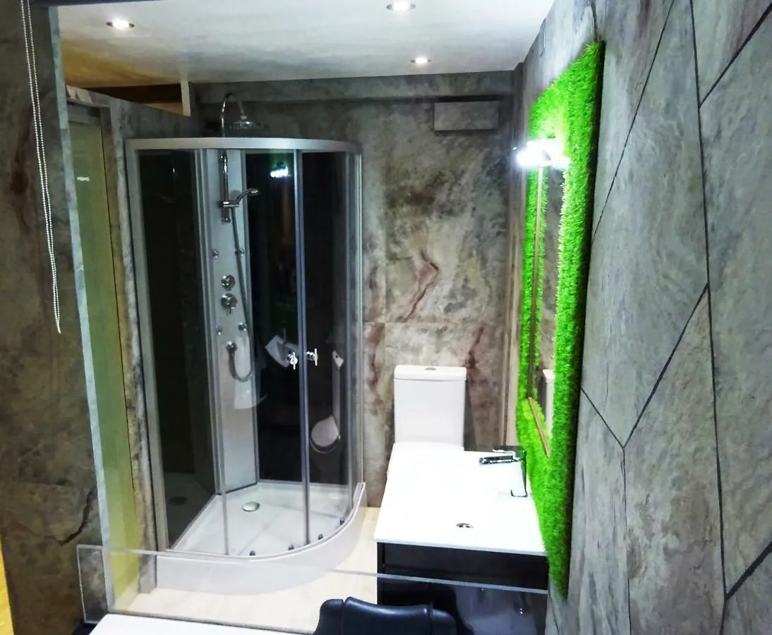 Naujaras.Com Hotel Seville